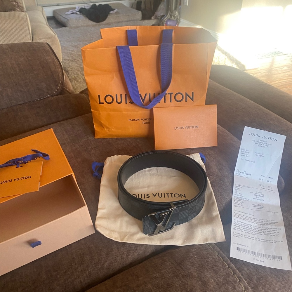 Men’s Authentic Louis Vuitton Belt